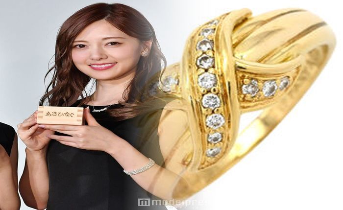 ティファニー 婚約 指輪 スクエア