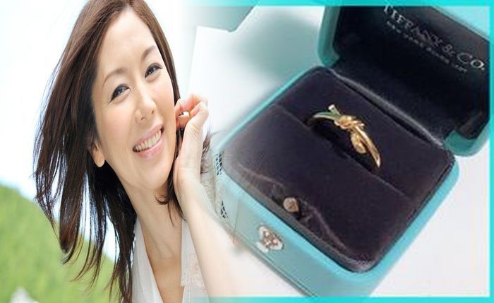 ティファニー トゥルー 婚約 指輪