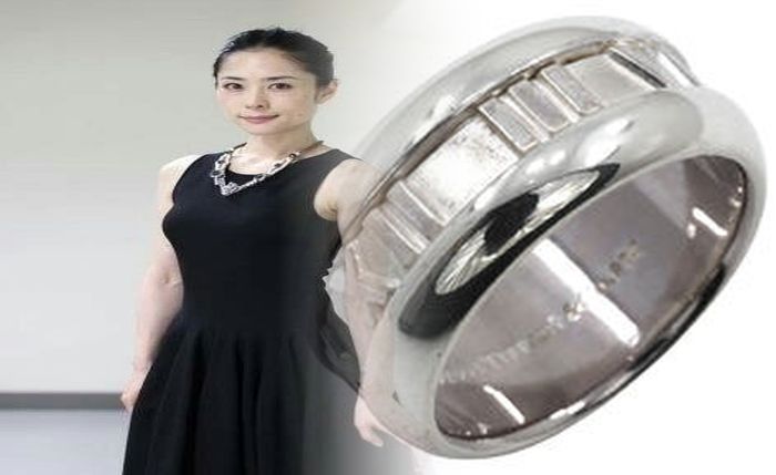 ティファニー 結婚 指輪 ゴールド