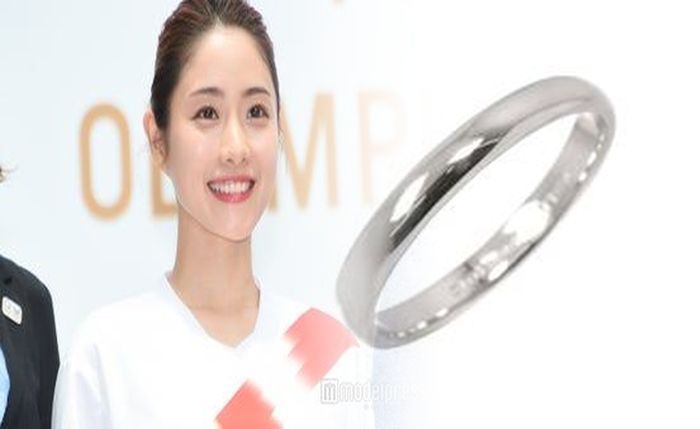 ティファニー 指輪 アトラス ダイヤ