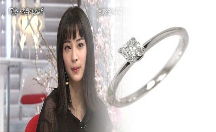 ティファニー ソリティア 婚約 指輪