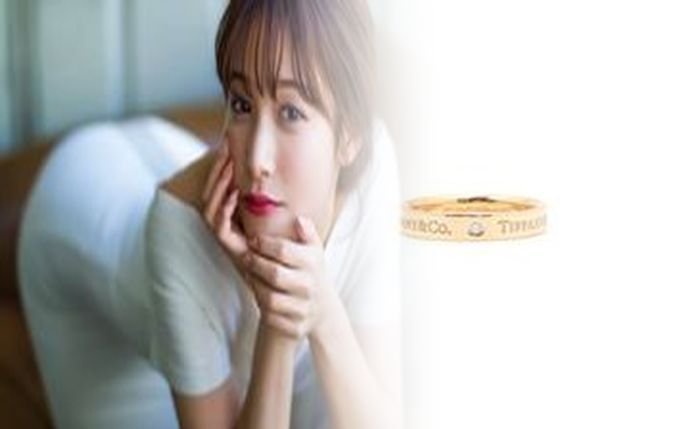 ティファニー 指輪 ホワイト ゴールド