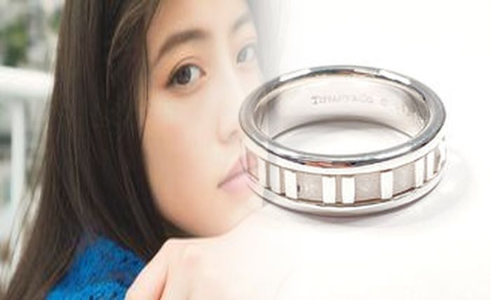 ティファニー 婚約 指輪 ダイヤ なし