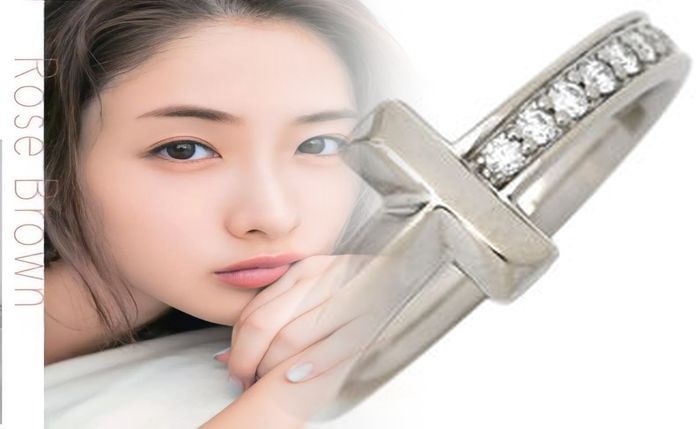 ティファニー ホワイト ゴールド リング