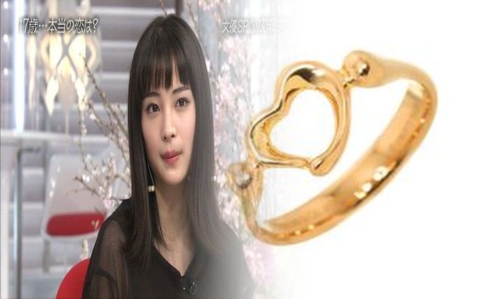 ティファニーセッティング婚約指輪と結婚指輪の重ね付け：洗練された指元で叶える永遠の輝き