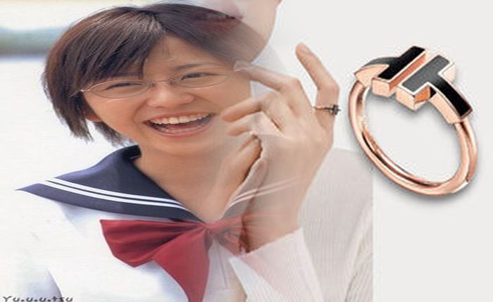 ティファニー クラシック 結婚 指輪