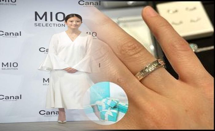 ティファニー エンゲージ リング 箱