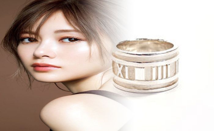 結婚 指輪 カルティエ ティファニー