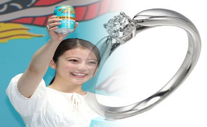 ティファニー 結婚 指輪 画像