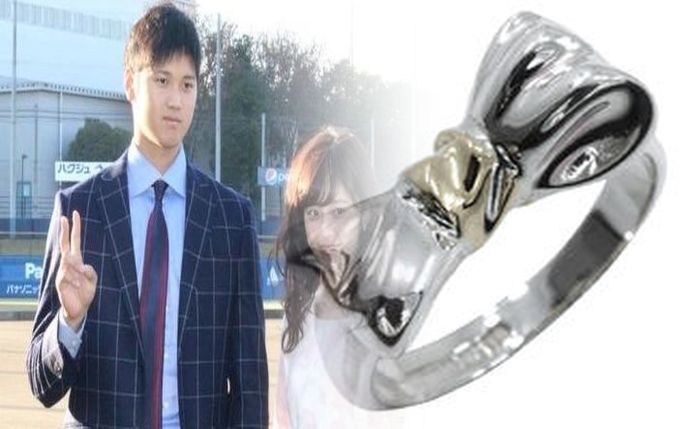 婚約 指輪 プラチナ ティファニー