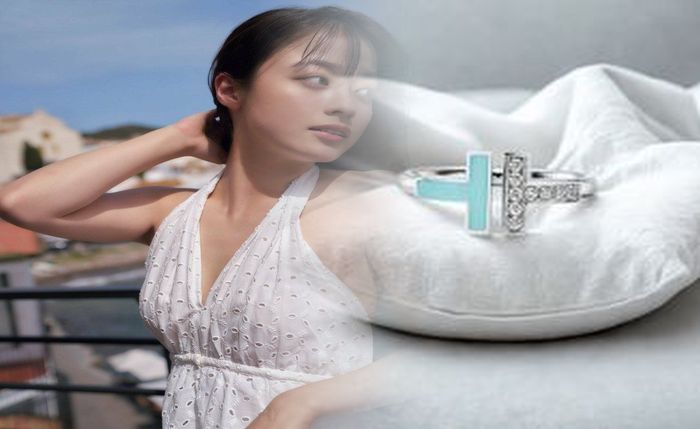 ティファニー リボン リング 中古