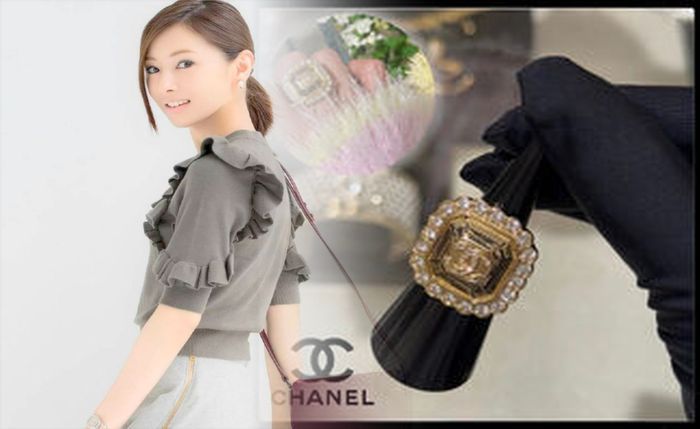 chanel プードゥル ユニヴェル セル リーブル