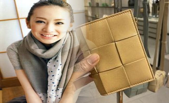 ボッテガ 財布 ファスナー 修理 値段