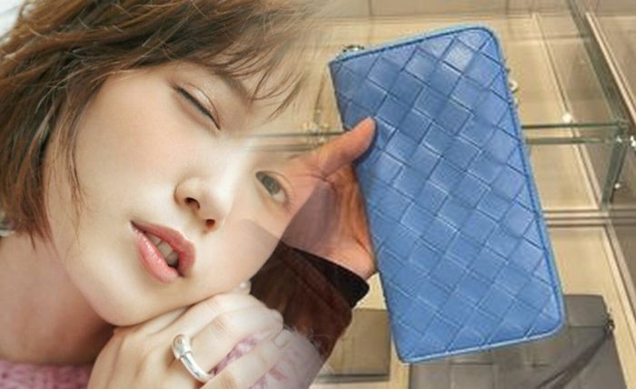 ボッテガ 財布 二 つ折り ファスナー
