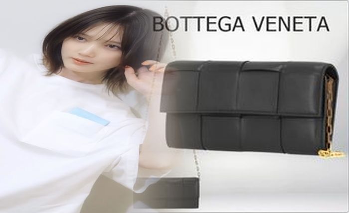 ボッテガ イントレ チャート 財布