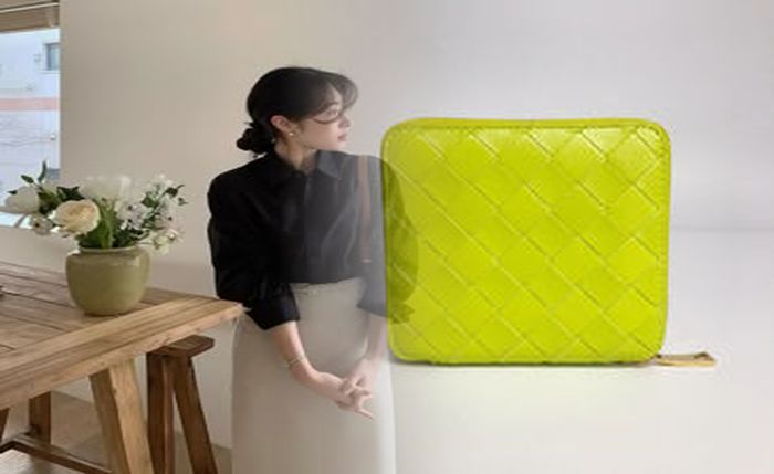 bottega veneta ミニ ウォレット