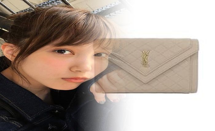 ドンキホーテ サン ローラン 財布