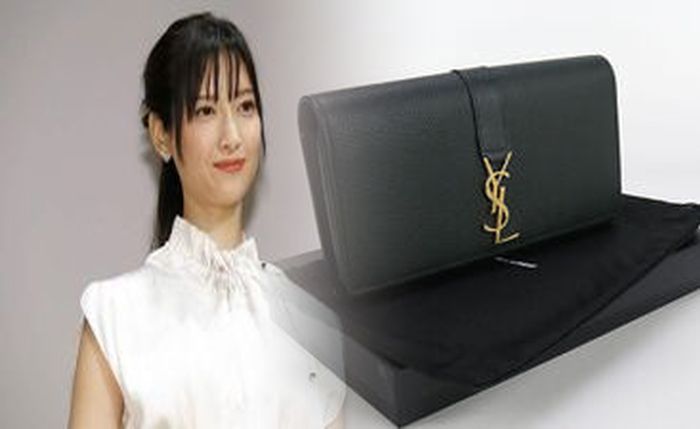 サン ローラン 財布 チェーン