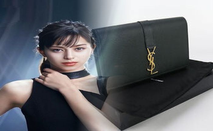 サン ローラン フラミンゴ 財布