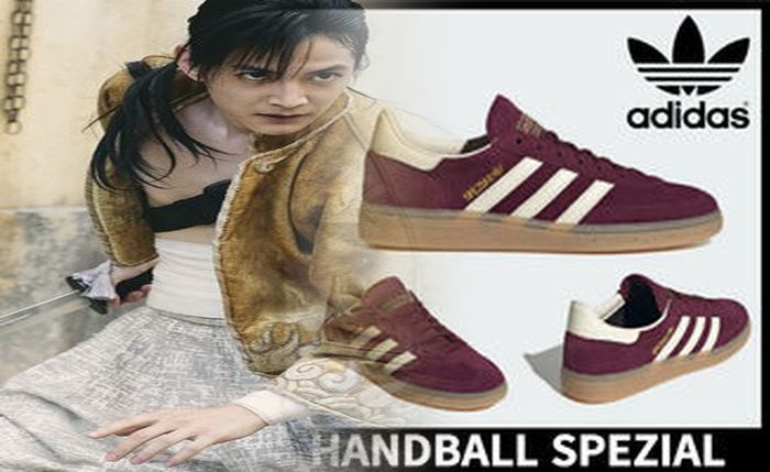 AdidasのサンバとサンバOGの違いは何ですか？