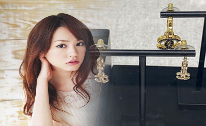 韓国 偽物 シャネル ピアス