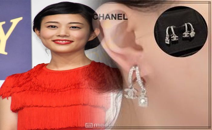 小松菜 奈 シャネル ピアス