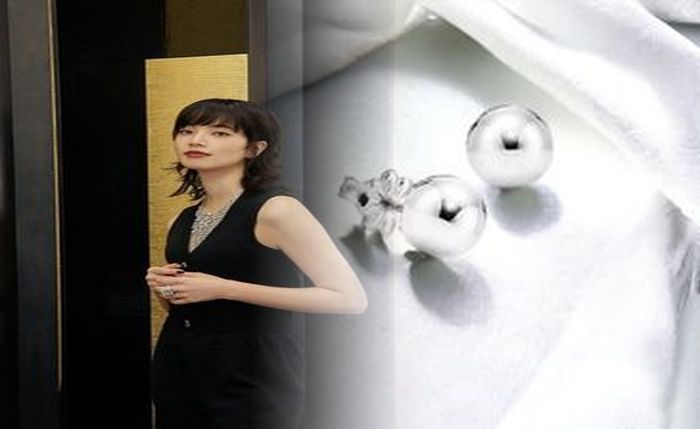 武井 咲 ティファニー ピアス