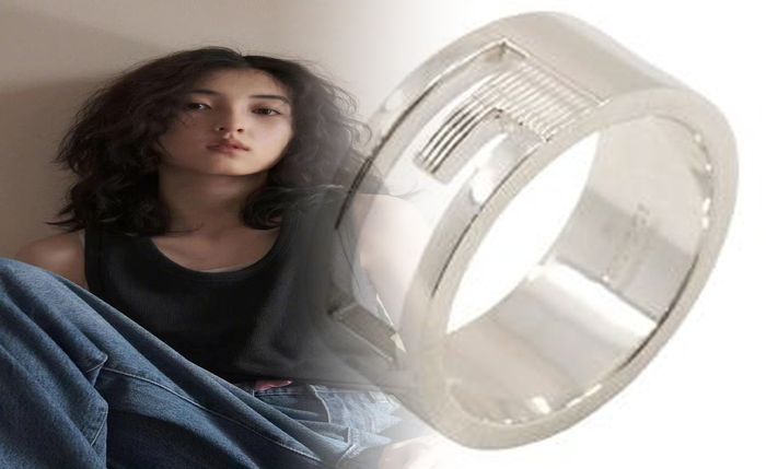 グッチ 指輪 ブラック ダイヤ