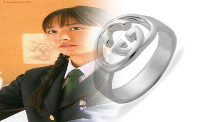 グッチ 指輪 偽物 見分け 方