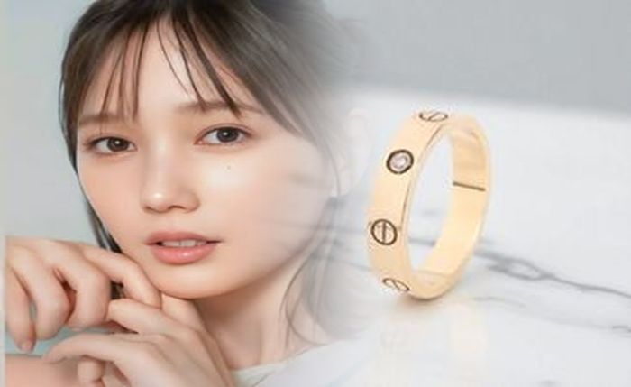 婚約 指輪 カルティエ 予算