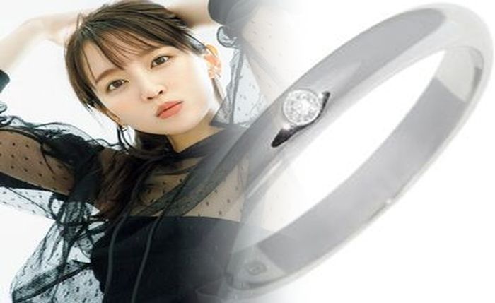 カルティエ 婚約 指輪 ケース