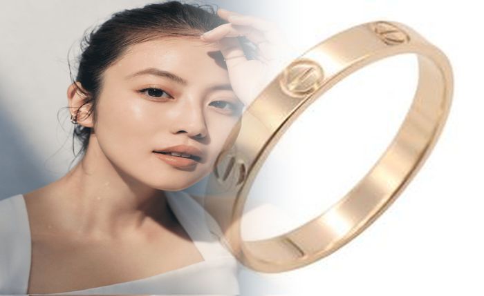 カルティエ 婚約 指輪 20 万