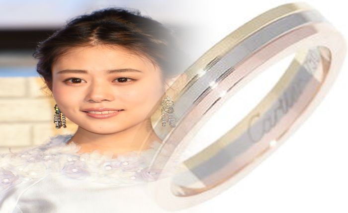 カルティエ ラブ リング 値段