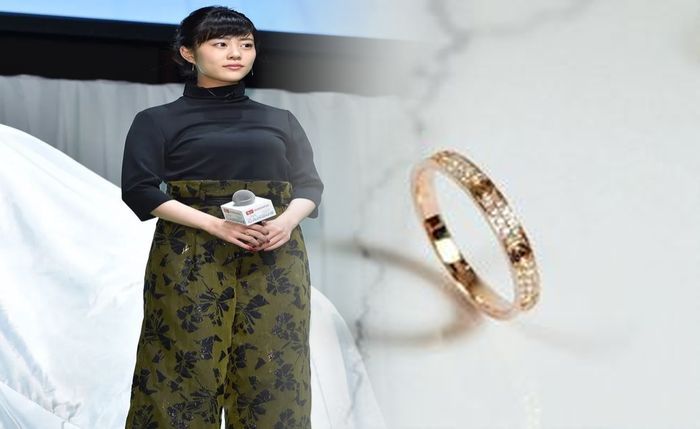 カルティエ 婚約 指輪 70 万