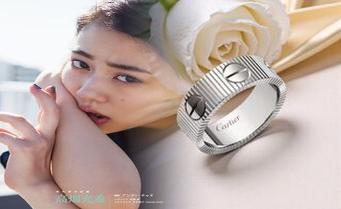 カルティエ 指輪 ラブ リング 値段