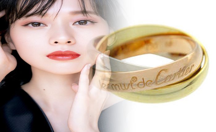ペア リング カルティエ 値段