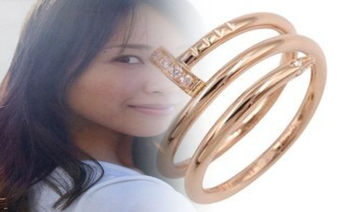 カルティエ 婚約 指輪 70 万