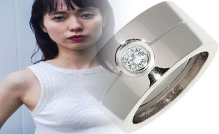 カルティエ 指輪 レディース 人気