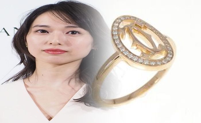 カルティエ 婚約 指輪 100 万