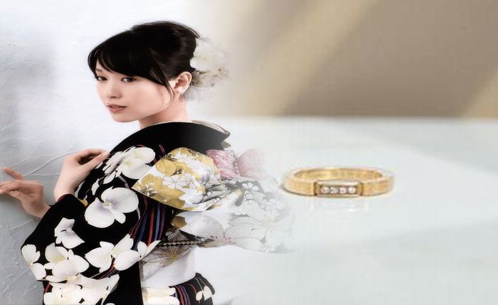 婚約 指輪 カルティエ ソリテール