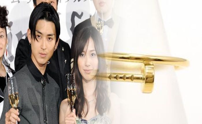 カルティエ 結婚 指輪 ペア リング