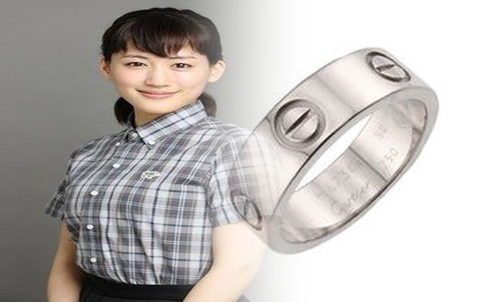 カルティエ 指輪 トリニティ リング