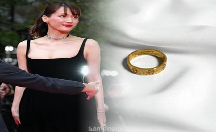 カルティエ トリニティ リング お守り