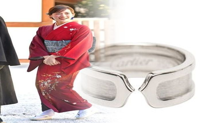 カルティエ 婚約 指輪 予算