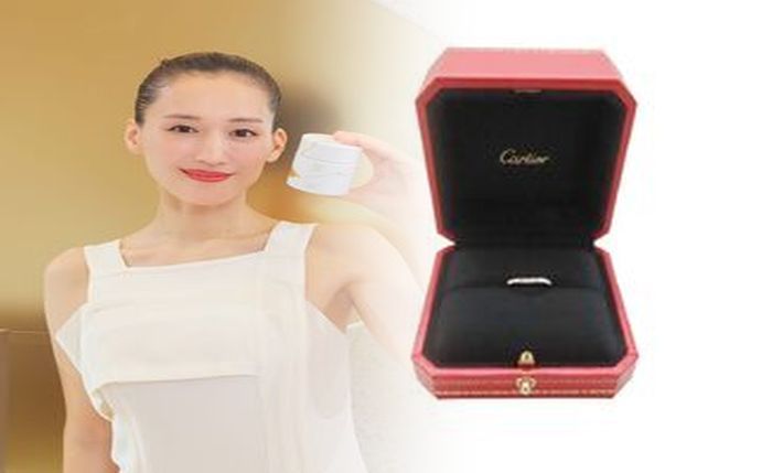 カルティエ 婚約 指輪 オーダー