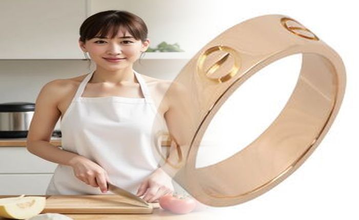 カルティエ ダイヤ リング 中古