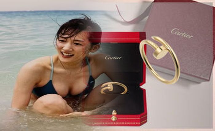 カルティエ 3 連 リング 価格