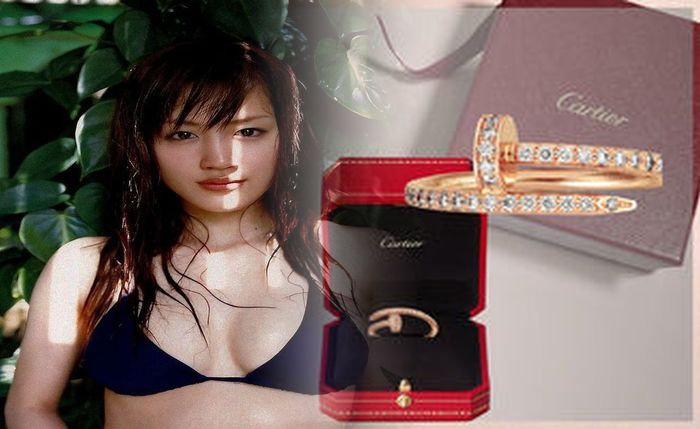 カルティエ 一 粒 ダイヤ リング