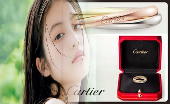 カルティエ 婚約 指輪 重ね 付け