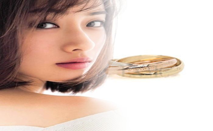 カルティエ 指輪 ラブ リング 価格